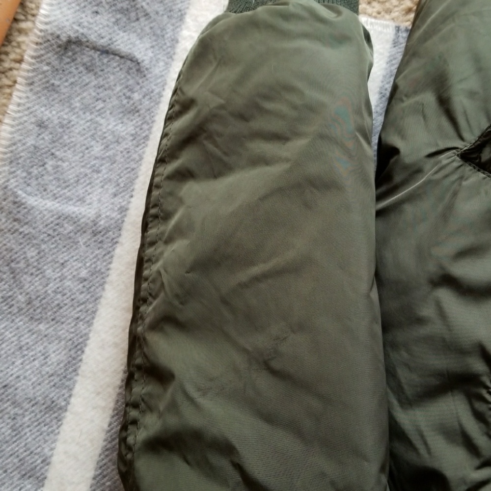 Sold.  Salvatore Ferragamo kids jacket 6-7 - Picture 8 of 8